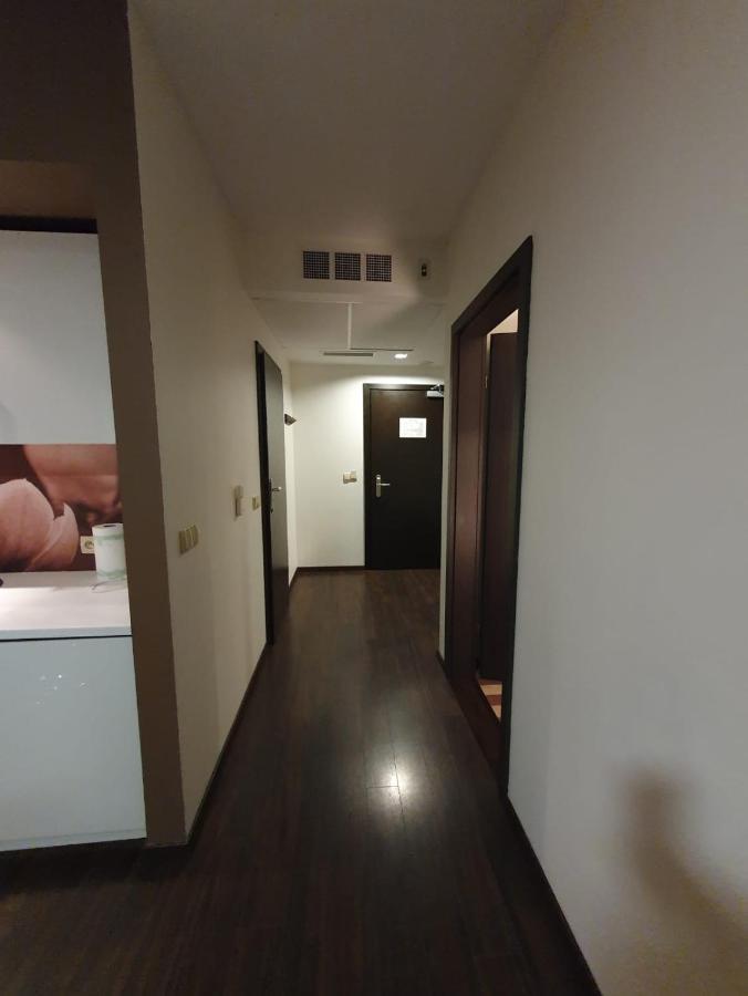Apartament Prywatny Salon Z Aneksem Kuchennym I Sypialnia W Hotelu Diva Kołobrzeg Esterno foto