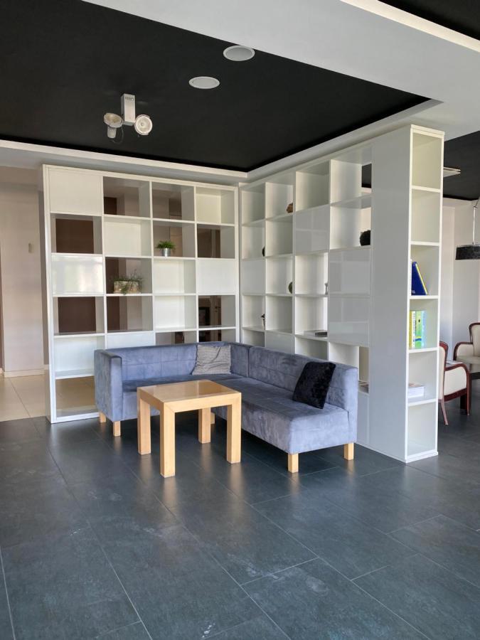 Apartament Prywatny Salon Z Aneksem Kuchennym I Sypialnia W Hotelu Diva Kołobrzeg Esterno foto