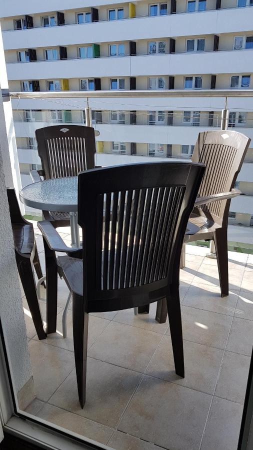 Apartament Prywatny Salon Z Aneksem Kuchennym I Sypialnia W Hotelu Diva Kołobrzeg Esterno foto