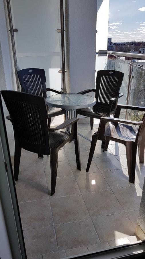 Apartament Prywatny Salon Z Aneksem Kuchennym I Sypialnia W Hotelu Diva Kołobrzeg Esterno foto