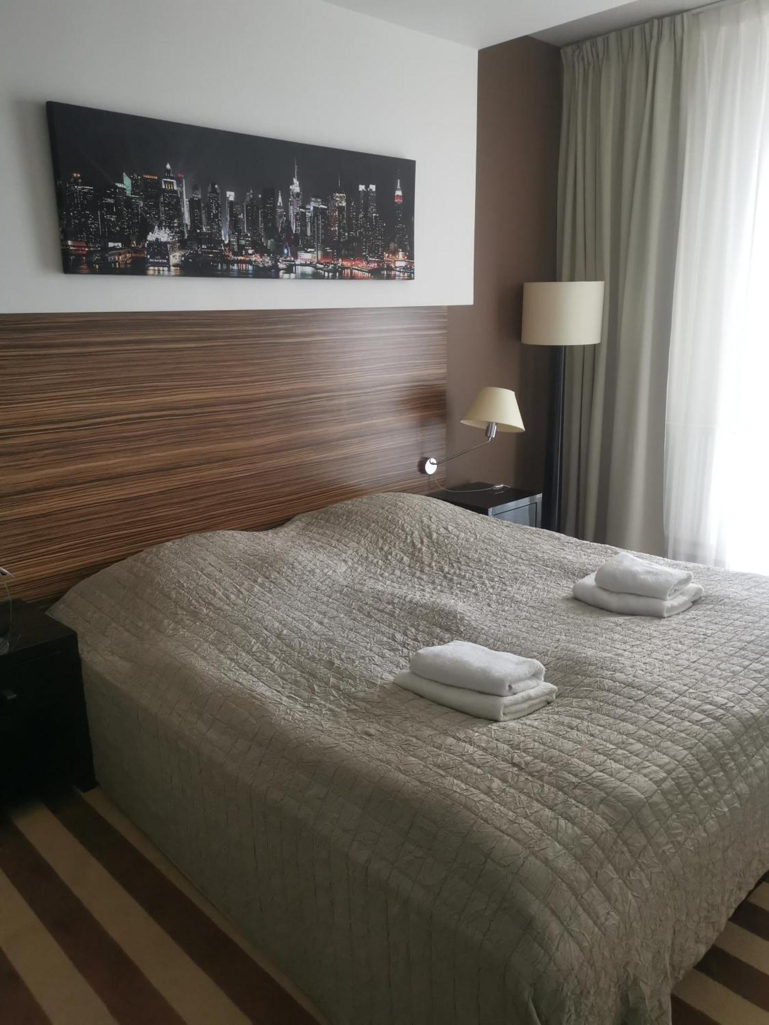 Apartament Prywatny Salon Z Aneksem Kuchennym I Sypialnia W Hotelu Diva Kołobrzeg Esterno foto