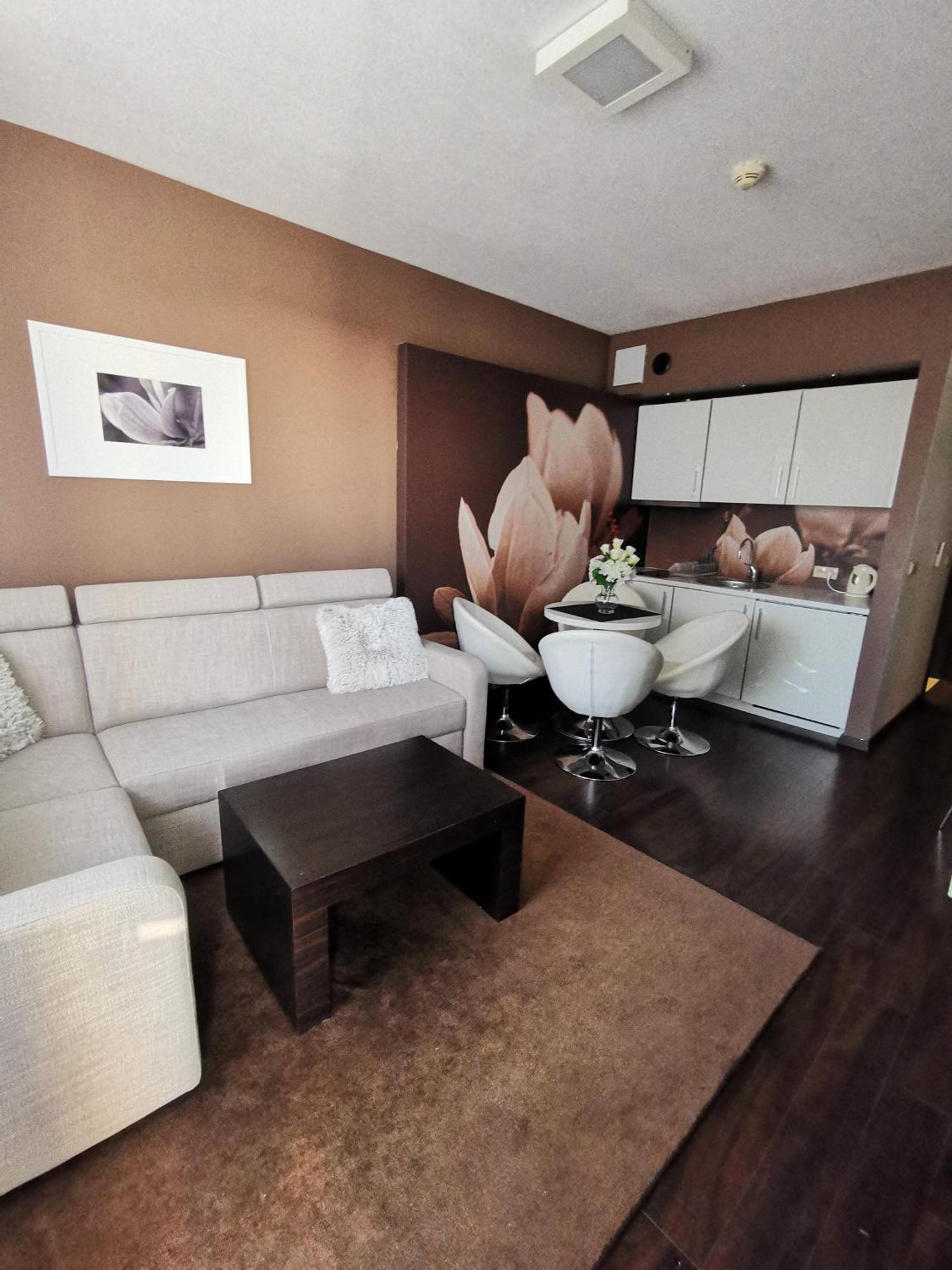 Apartament Prywatny Salon Z Aneksem Kuchennym I Sypialnia W Hotelu Diva Kołobrzeg Camera foto